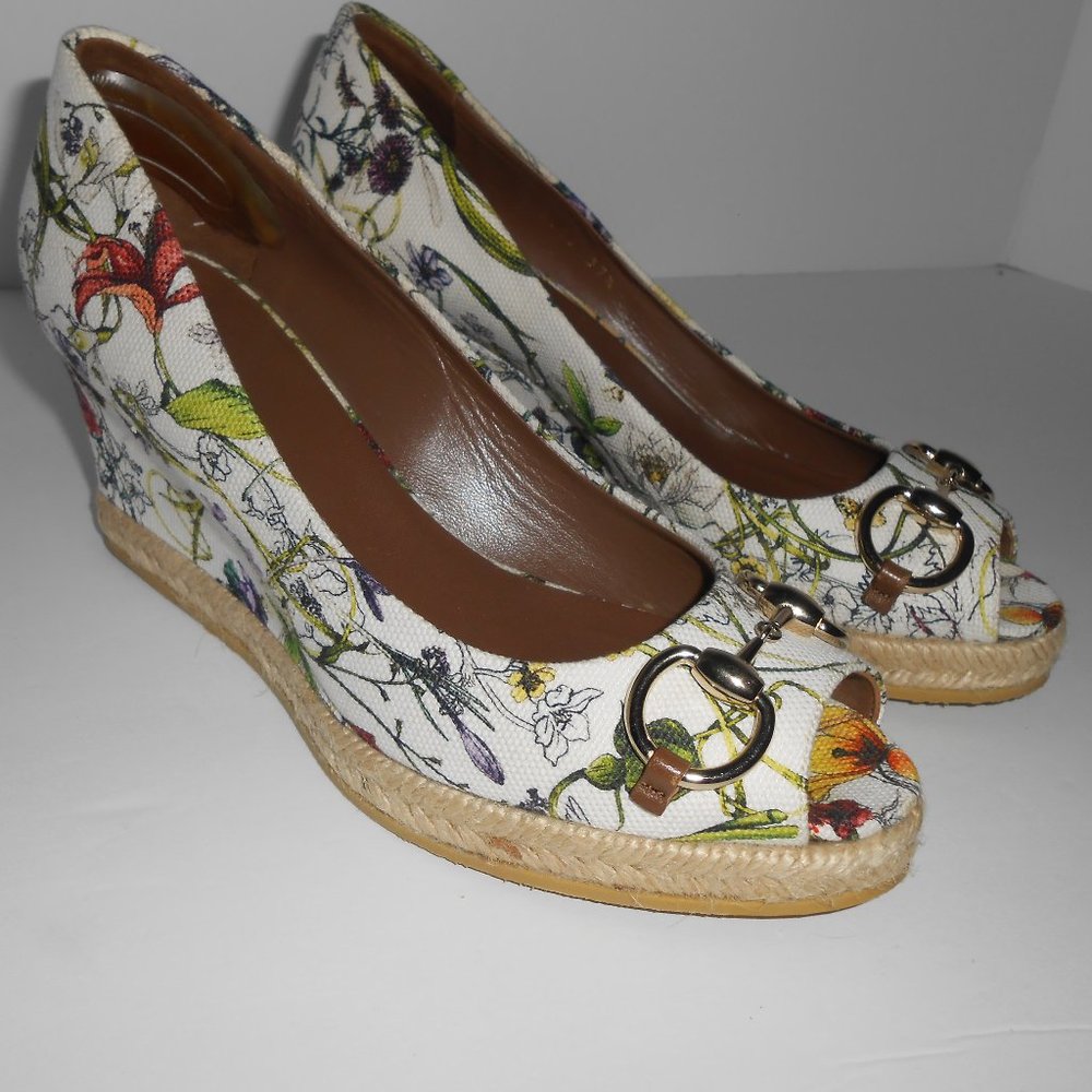 Gucci Charlotte Infinity Floral Espadrille Wedges
